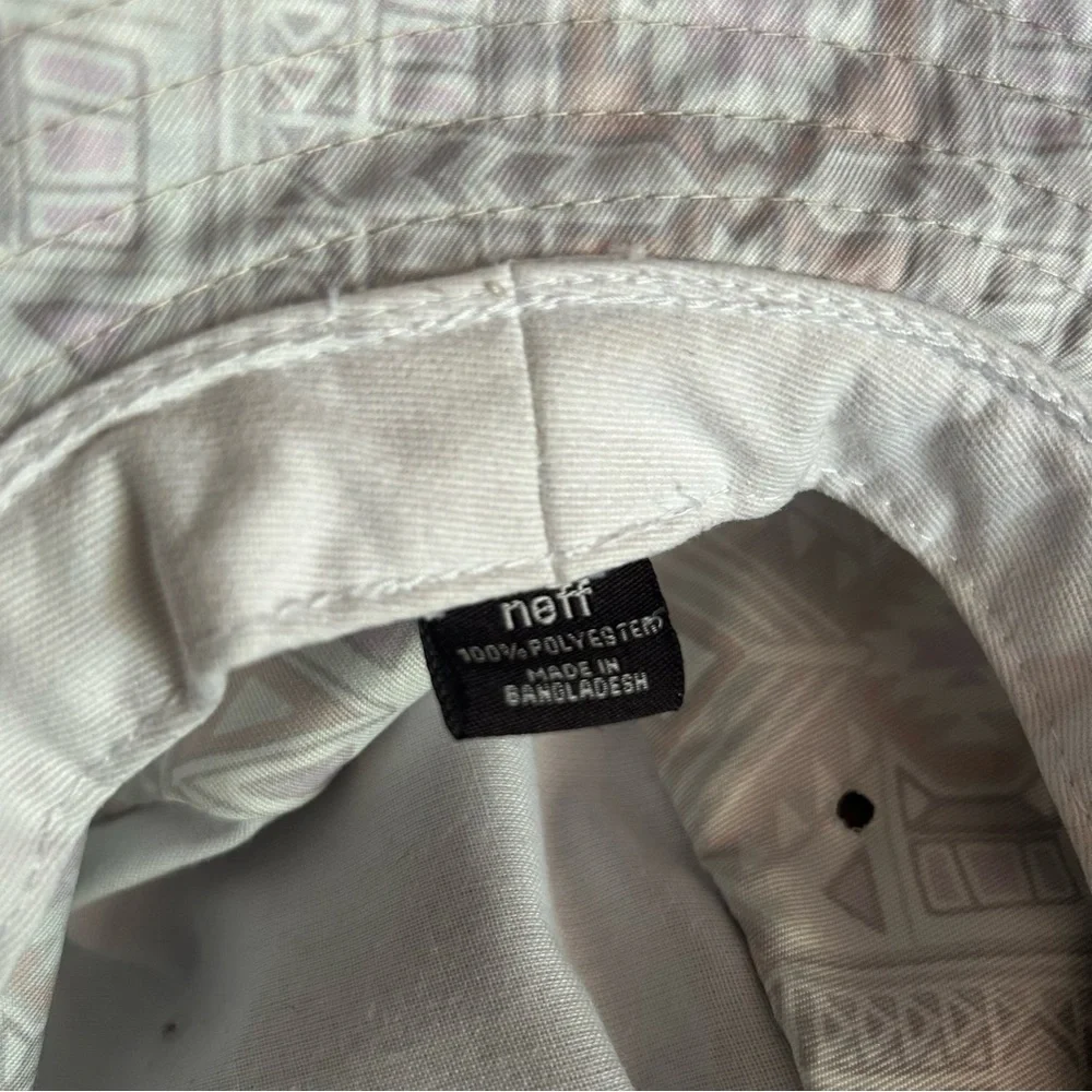 Neff Light Gray Patterned Bucket Hat OSFA